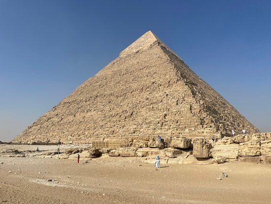 private giza pyramids